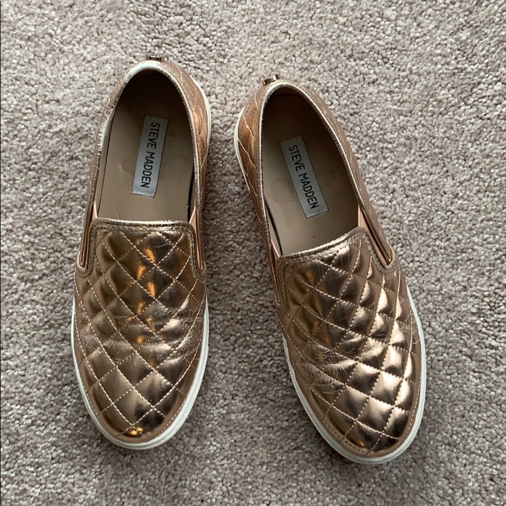 Steve Madden rose gold slip ons